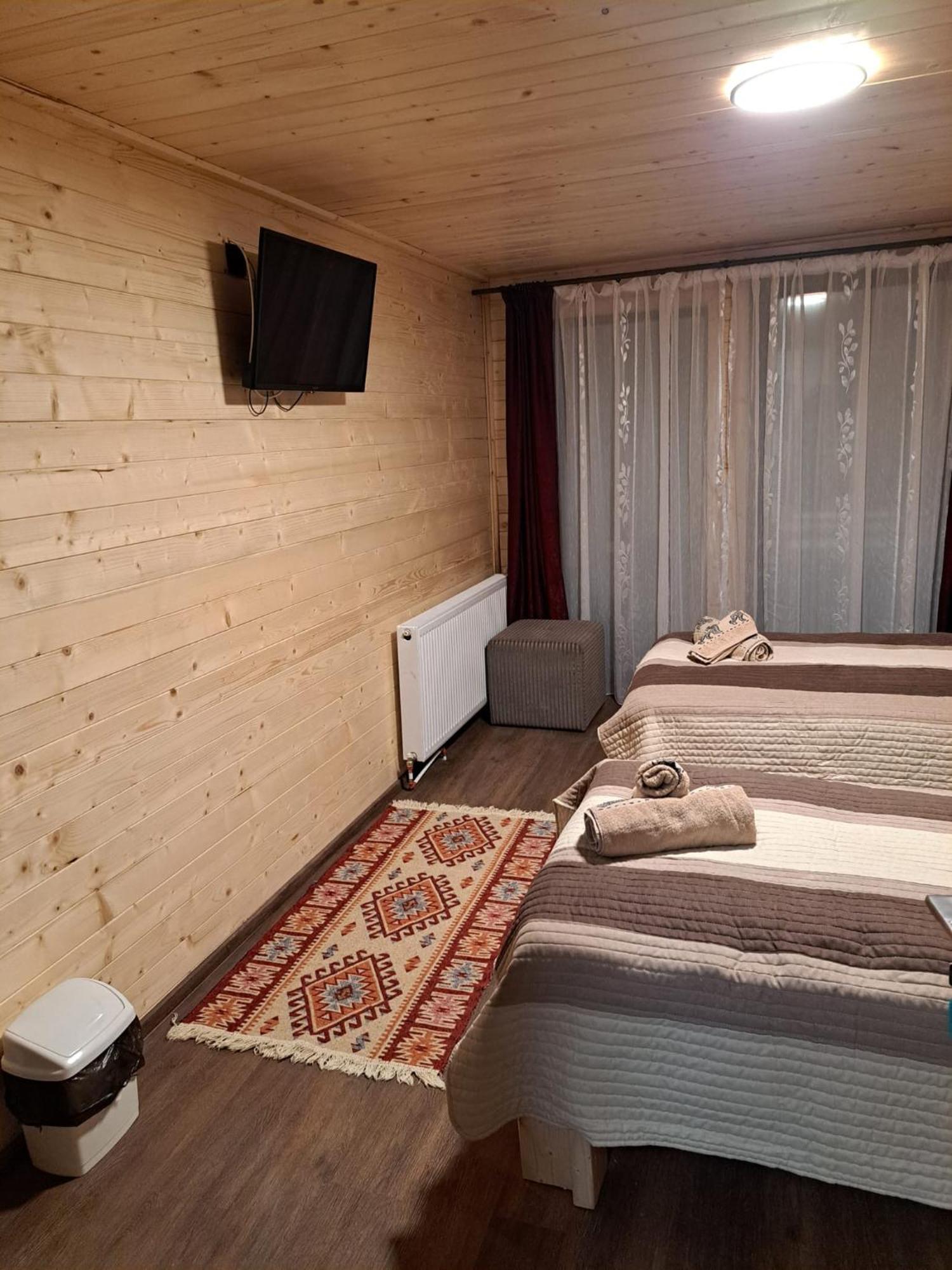 Cabana Alpha Бая-Маре Екстер'єр фото